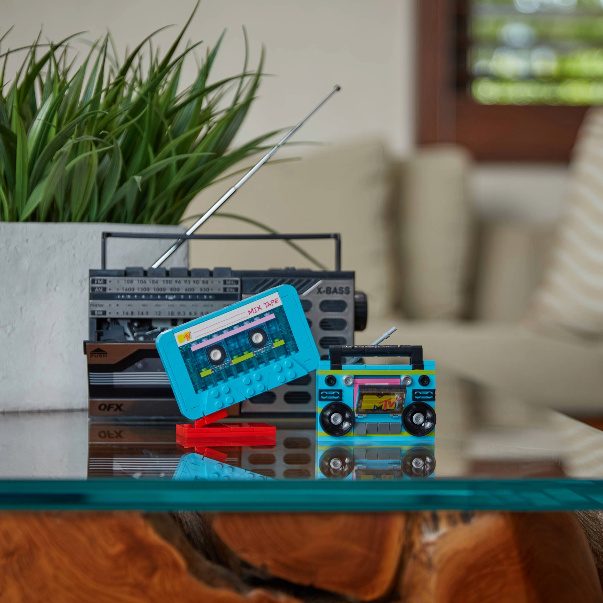 Brickcraft - Wholesale Building Set - Kids - MTV Cassette Tape Brick Building Set4