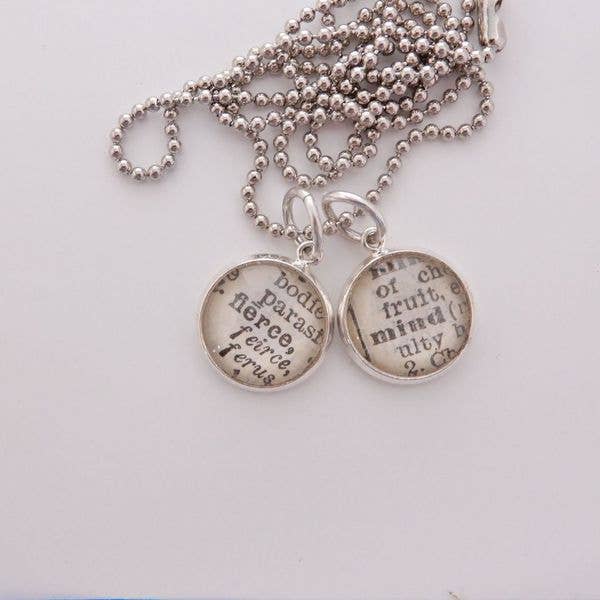 „Fierce Mind“ Halskette mit zwei Anhängern für den Großhandel von KraftyKash Designs