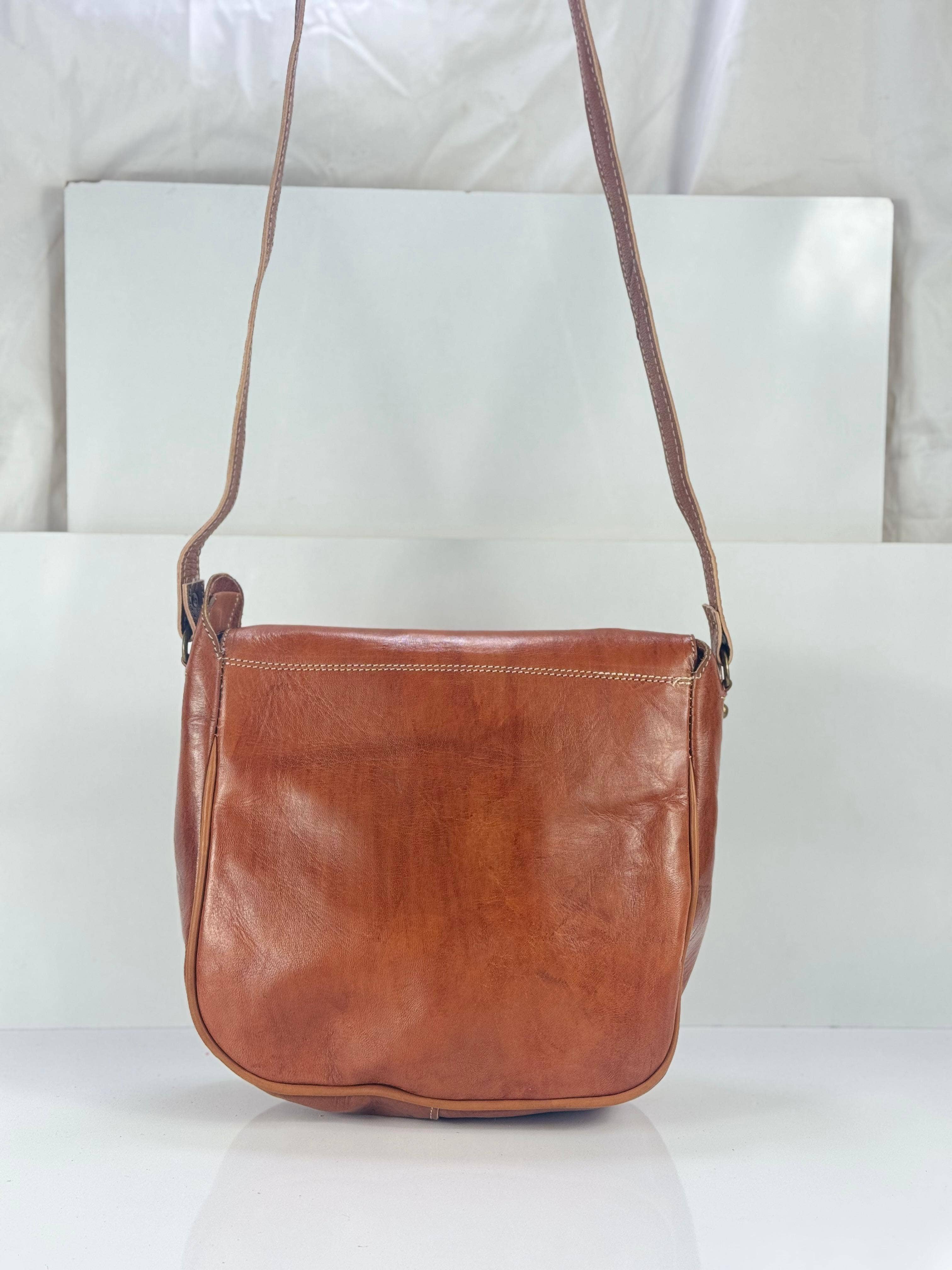 HandmadeBestSeller - Wholesale Crossbody Bag - Women's - Handcrafted Moroccan Leather Crossbody Bag10