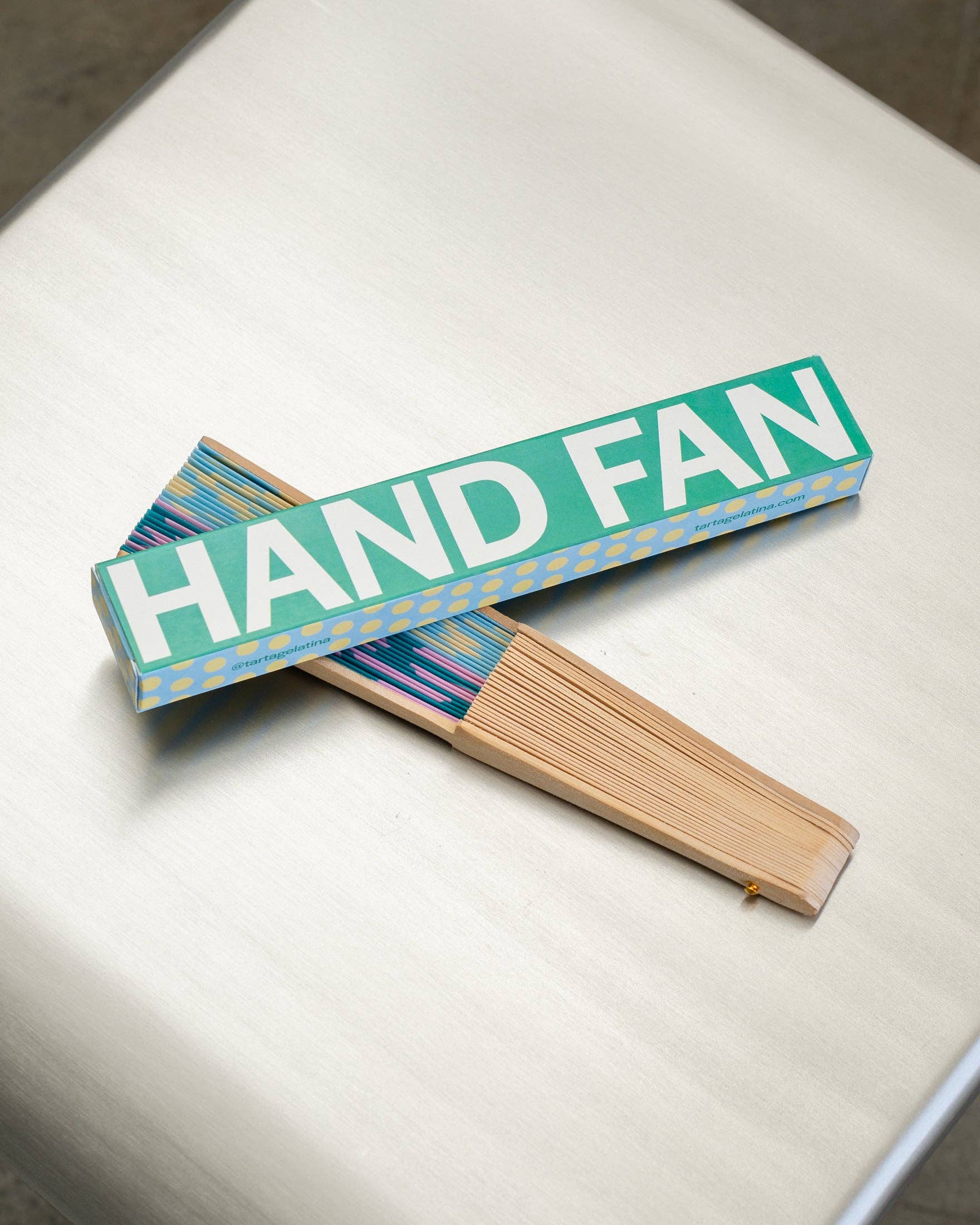 Tarta Gelatina - Wholesale Handheld Folding Fan - Fan Club Fan3
