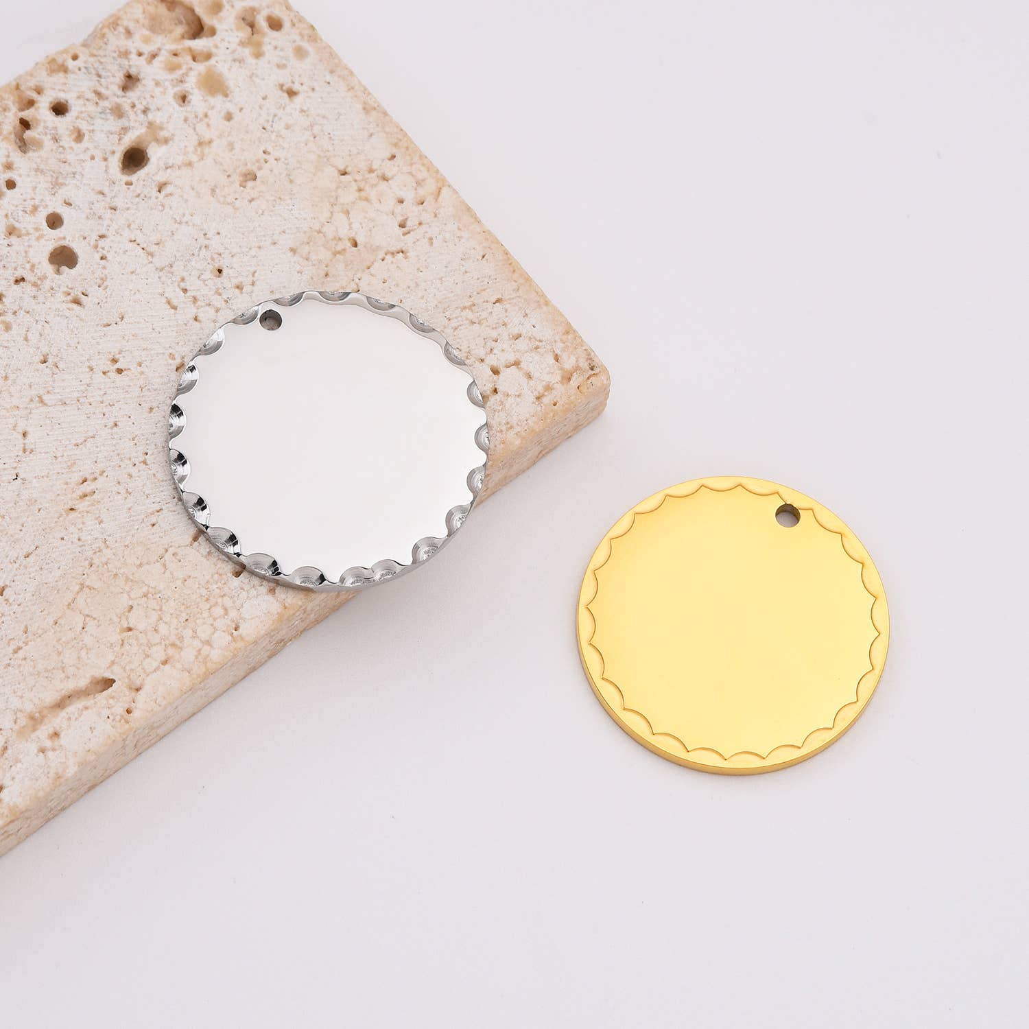 Beads Creation - Wholesale Individual Charm/Pendant - Stainless Steel Circle Round Charm Blank for Engrave, CP21390