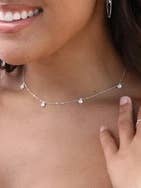 Collana con cinque zirconi - Sterling - Deluxe per la vendita all'ingrosso da parte di The Littl