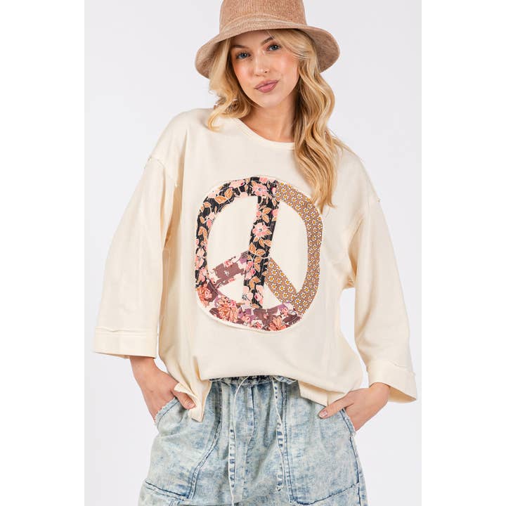 Sage + Fig - Wholesale Tunic - Women's - 3/4 SLEEVE WITH PEACE SIGN APPLIQUE LOOSE FIT TOP (ST7439)