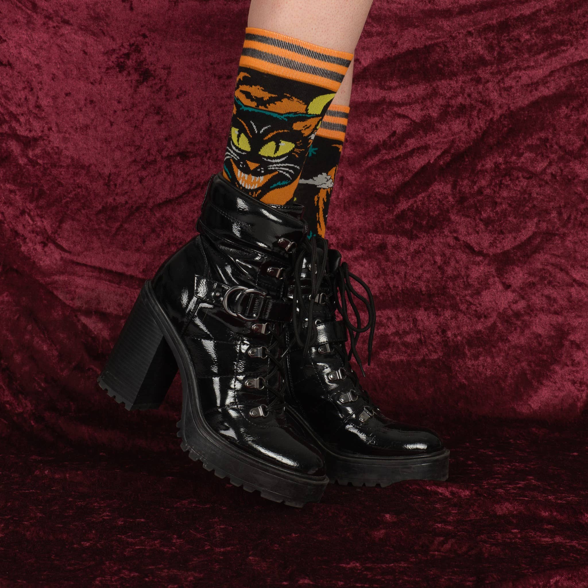 FootClothes LLC - Vente Chaussettes – unisexe - Chaussettes montantes vintage avec chat noir7