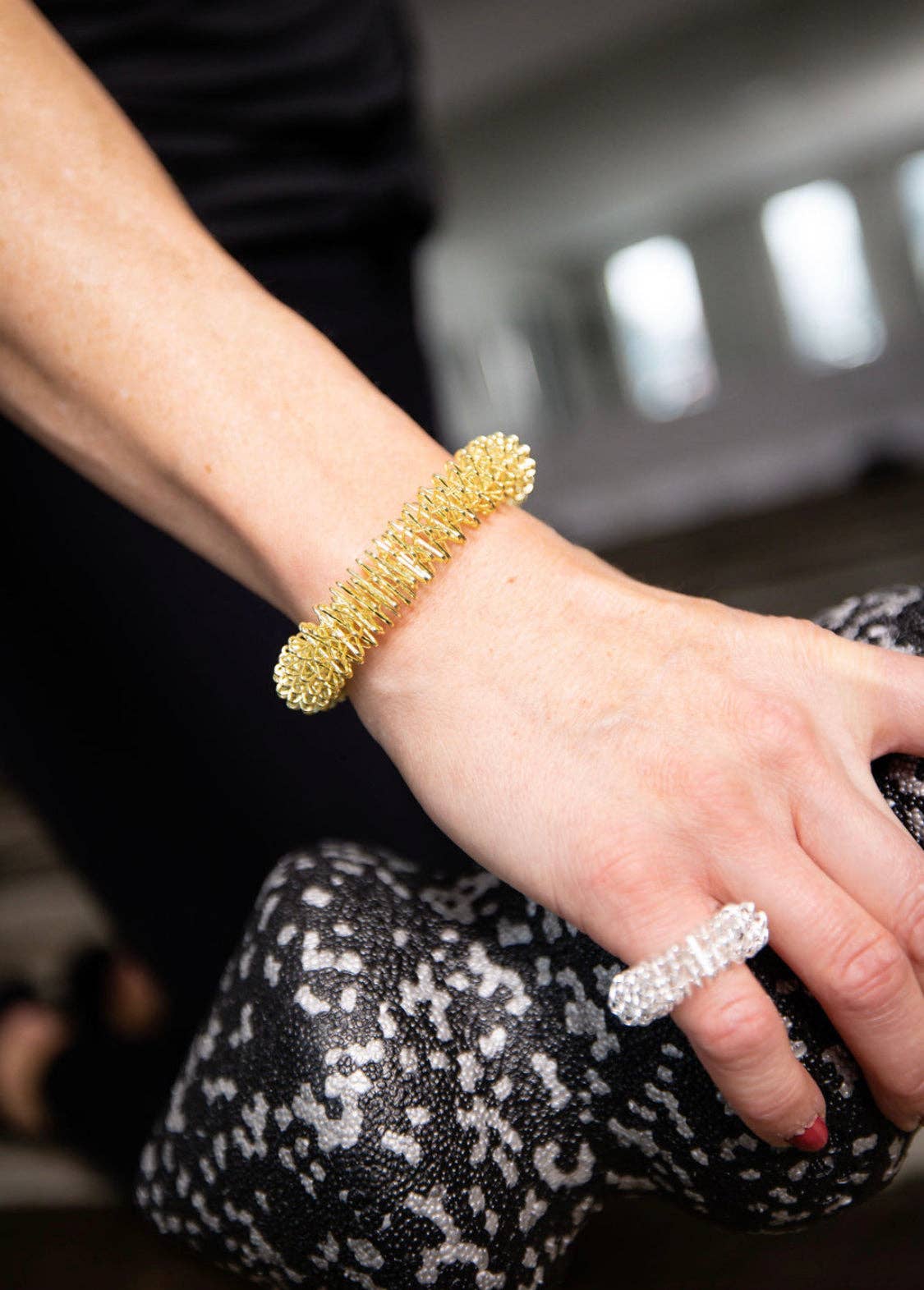 Rollga - Wholesale Skin Smoothing Kit - Rollga Sensory Ring & Bracelet Set5