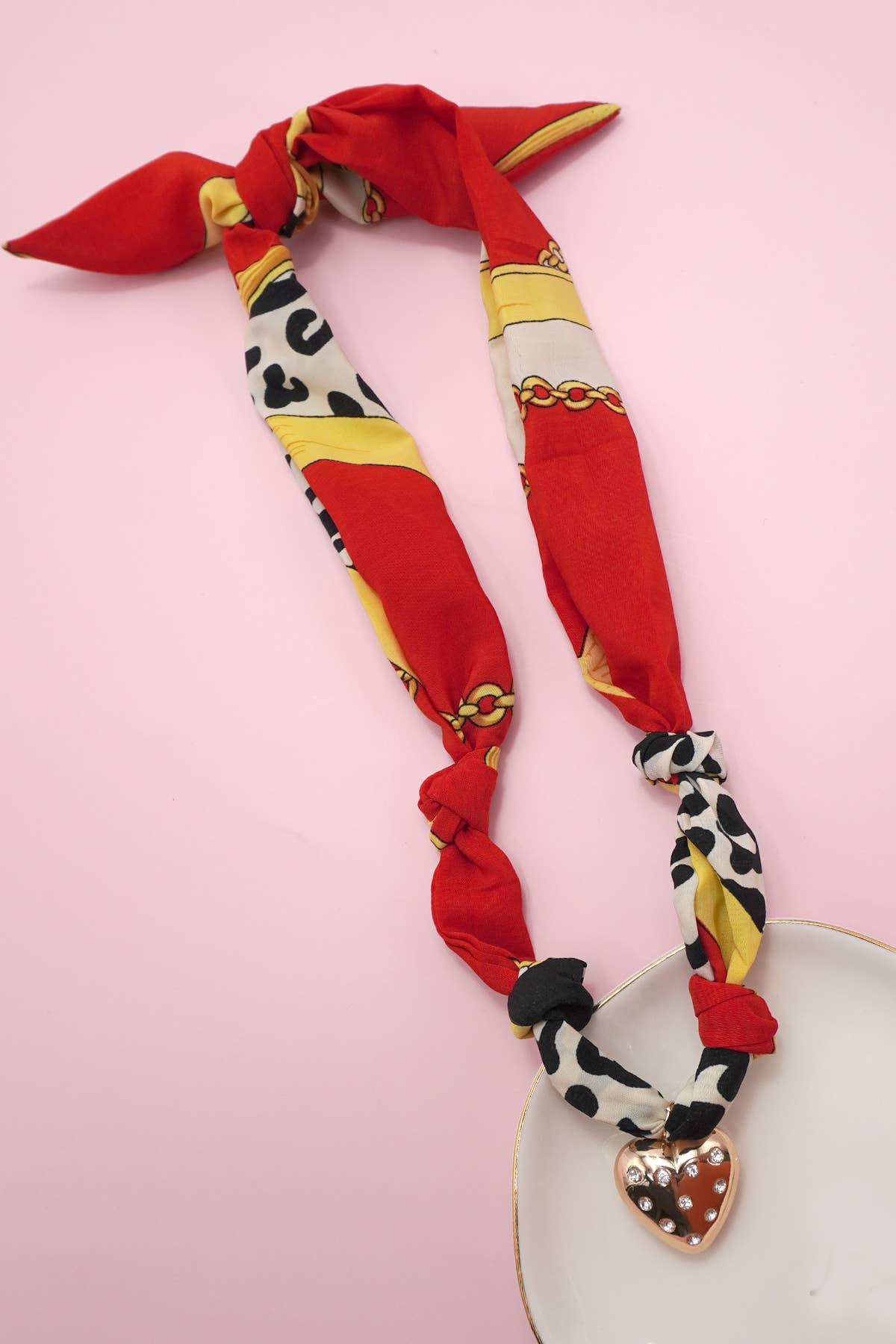 JOSSLYN by wall to wall - Vente Écharpe – femme - COLLIER CHARME ÉCHARPE FAIT MAIN | 80N9179013