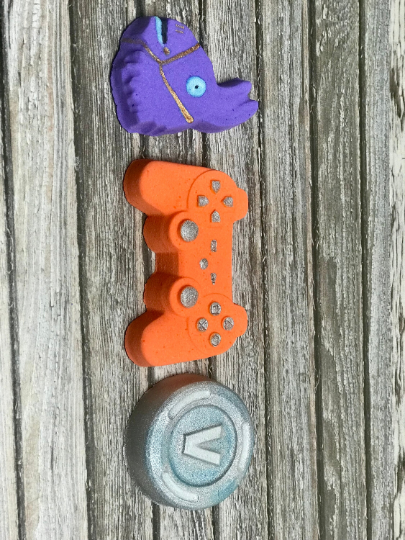 Southern Fleek Bath LLC – wholesale Bath bomb/fizz – Video Game Bath Bomb Gift Set6