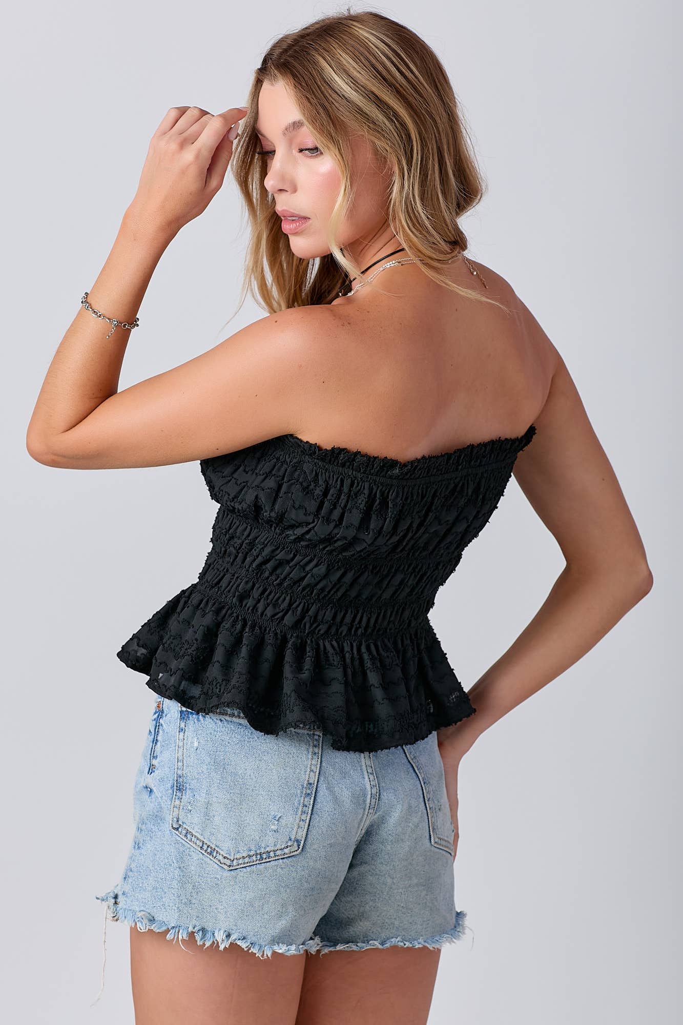 BABY PINK - Venta al por mayor Jersey corto de punto - Mujer - Top de tubo fruncido con volantes sin tirantes3