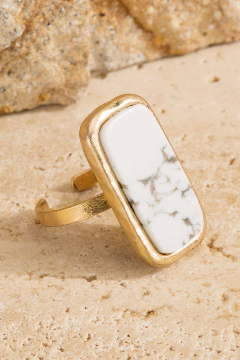 SÓ-HOWLITE BRANCO Anel Retângulo em Pedra Natural para venda a revendedores na Faire0