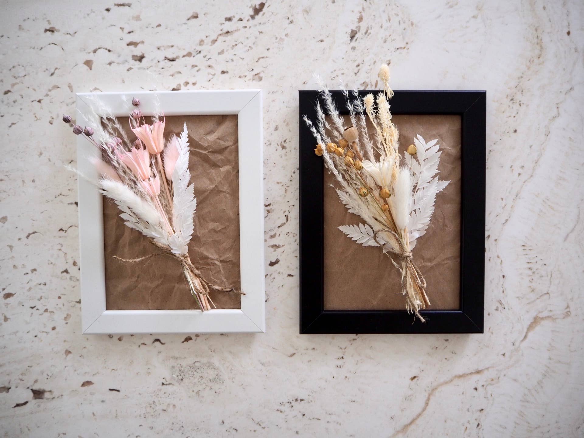 Floweme – Engroshandel Tørrede/pressede blomster – Ramme med tørrede blomster i sort ramme | Blomsterkunst med tørrede blomster5