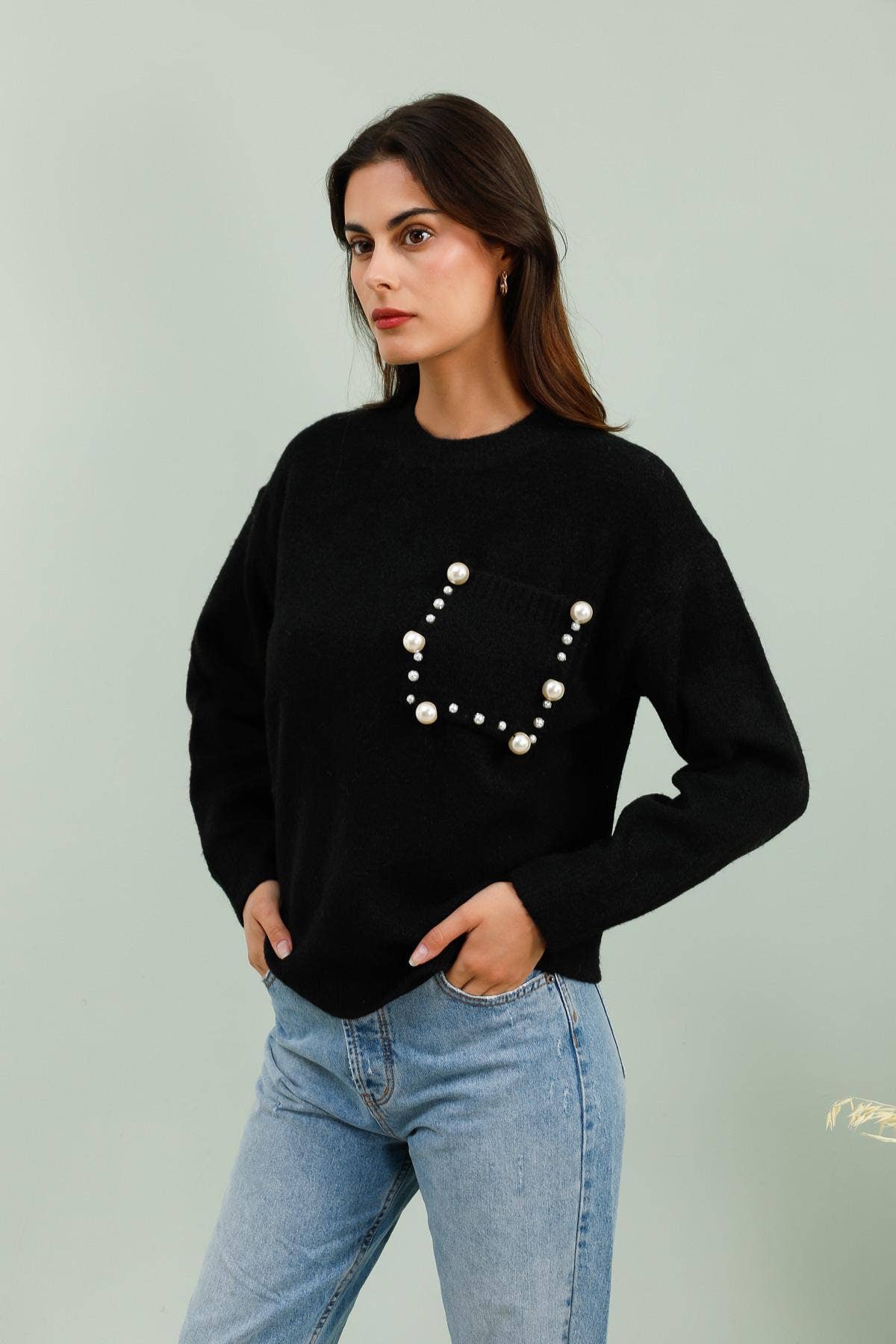 MOOYA – wholesale Knitted jumper – Women′s – Plain knit sweater with pearl pocket SCF01611