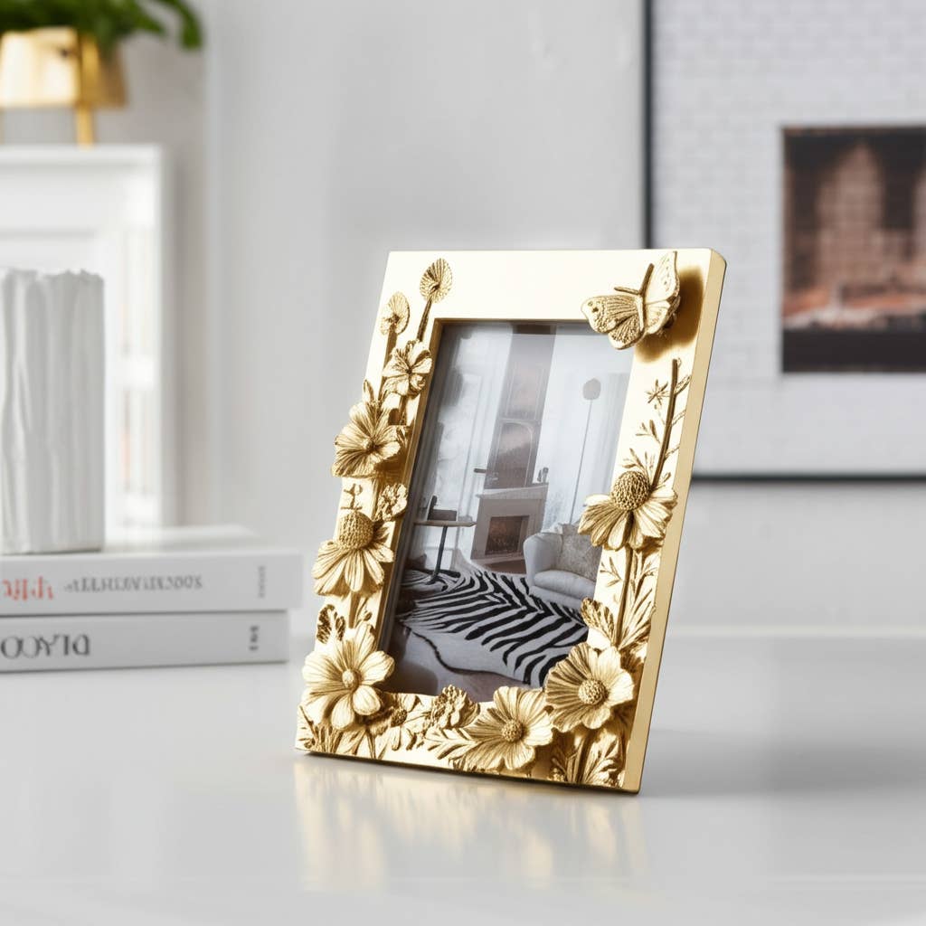 Sagebrook Home - Wholesale Picture Frame - Resin Boho Spring Time Photo Frame - Gold, 4x6 in.9