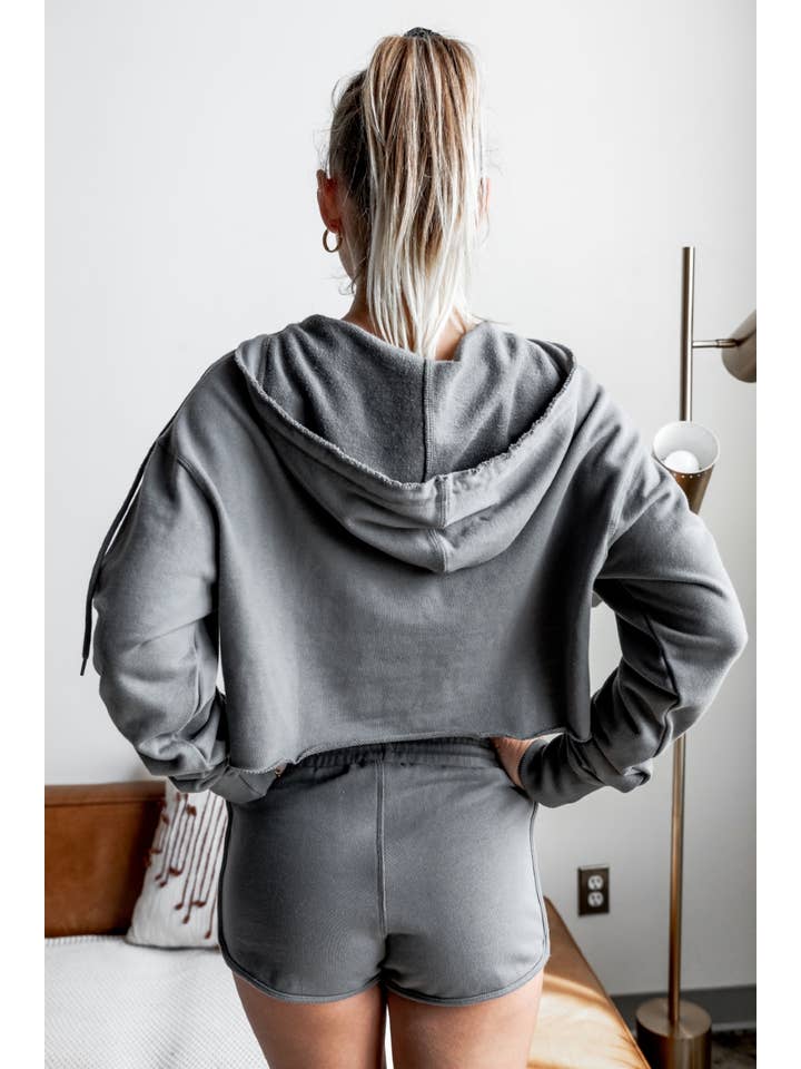 KAYAN.L – Conjuntos Casual - Mulher por atacado – Conjuntos de moletom e fundo cortados com bordas cruas cinza1