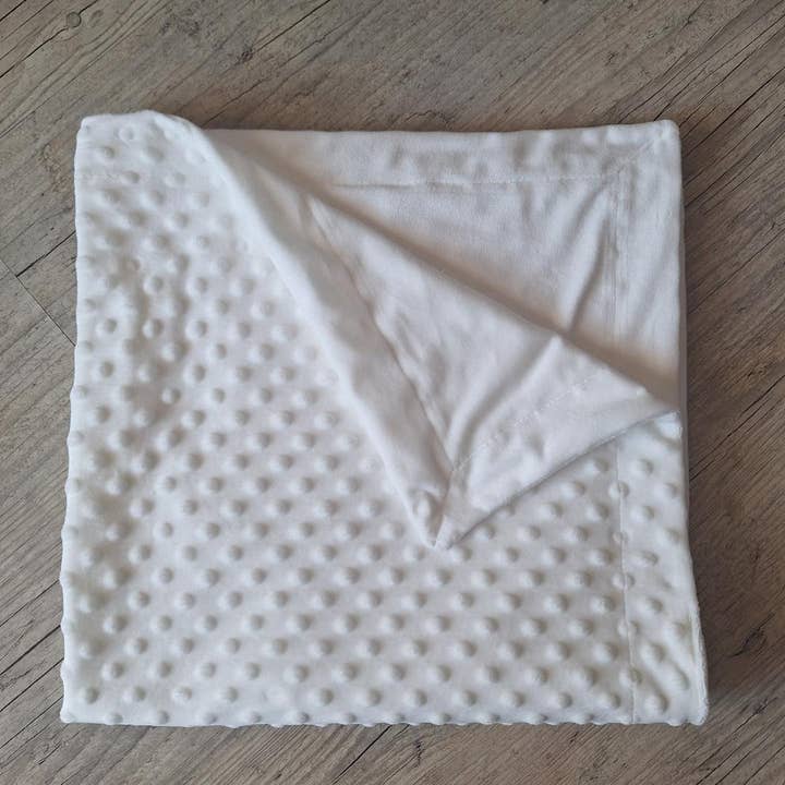 Couverture bébé en minky –75x75 cm pour la vente par La Fabrique À DeDeuh