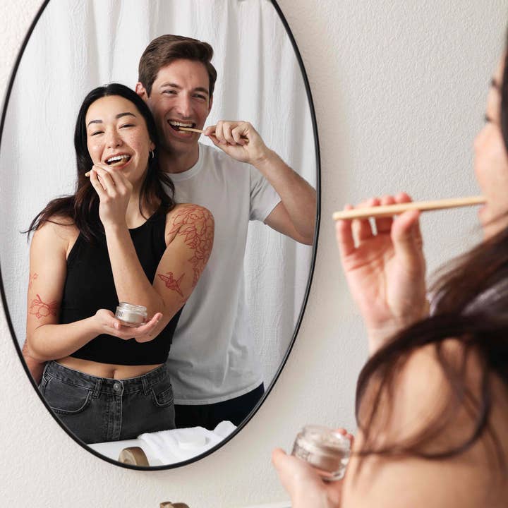 Wonder Oral Wellness - Wholesale Toothpaste - Peppermint Tooth Powder