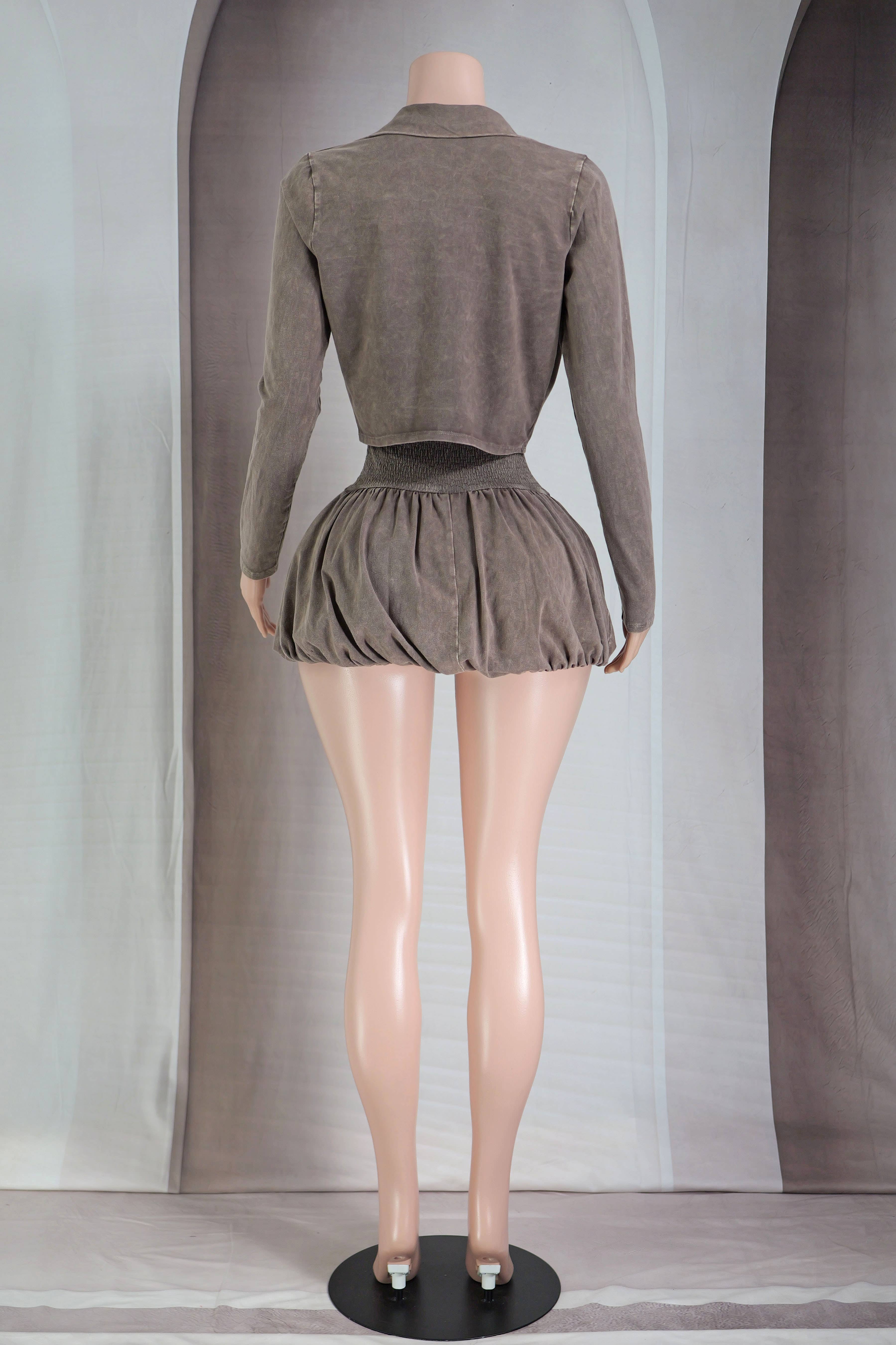 Kokos ÄRMELLOSES SET AUS SEIFENBLASEN UND JACKEN IN MINERALWASCHFORM für den Großhandel auf Faire4