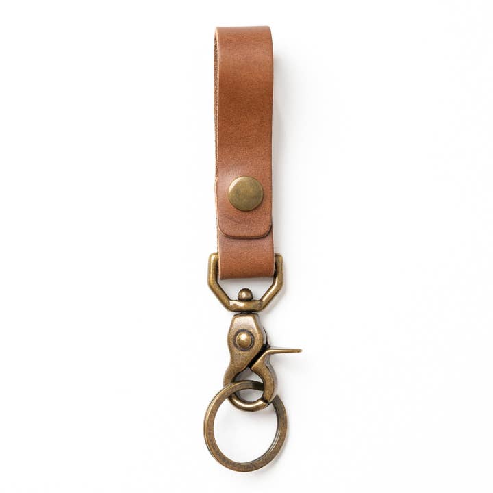 Porte-clés à boucle de ceinture en cuir - Naturel pour la vente par Popov Leather