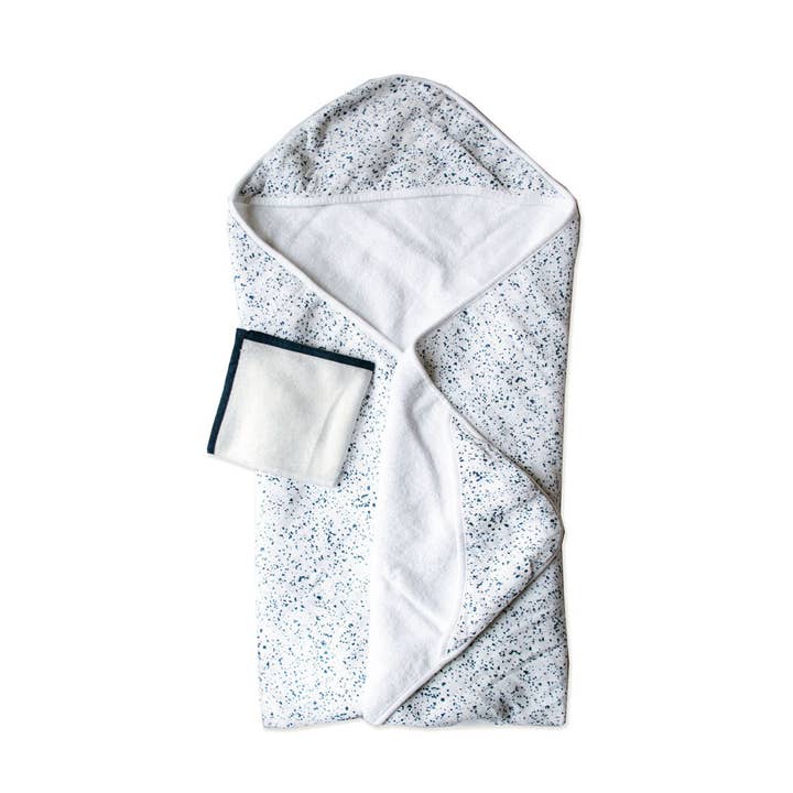 BLUE SPECKLED | Hooded Towel + Washcloth Set for wholesale by Glossydots Baby