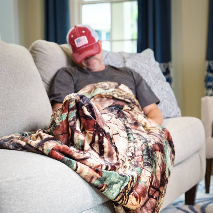 Blanket With a Foot Pocket in Twelve Point Camo for wholesale by PediPocket: The Foot Pocket Blanket