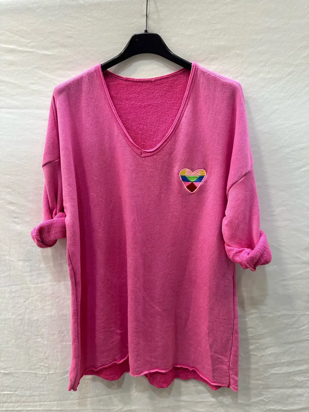 Mimi & Gogo - Wholesale Sweatshirt - Women's - Embroidered heart sweatshirt in multiple colors @5105_SweatMultiCoeu5