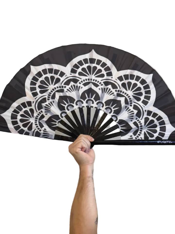 Ventilatore Mandala per la vendita all'ingrosso da parte di Dirt Squirrel Apparel