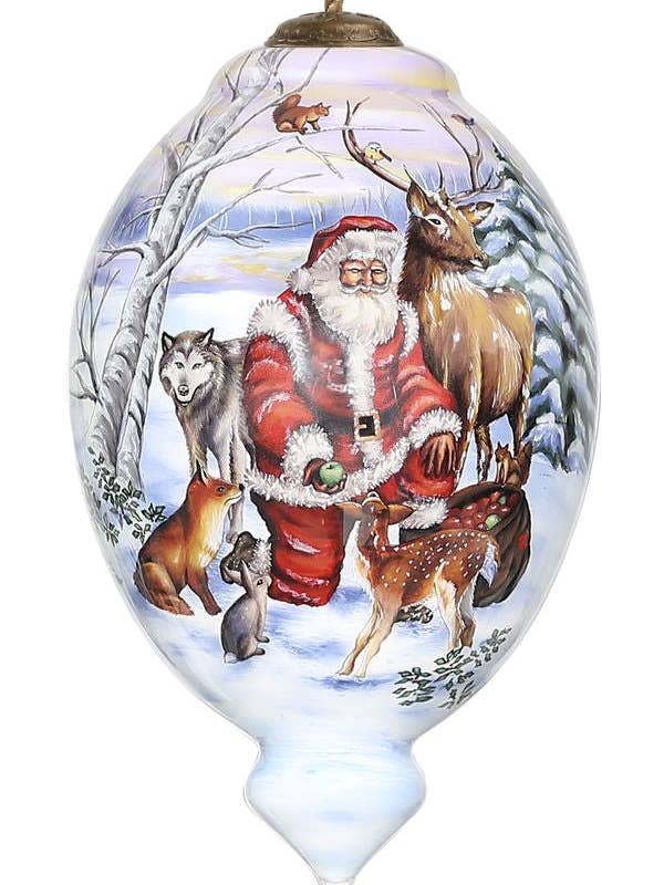 Le Père Noël apporte des cadeaux à l'ornement en verre de Noël des amis de la forêt pour la vente par Inner Beauty Gifts