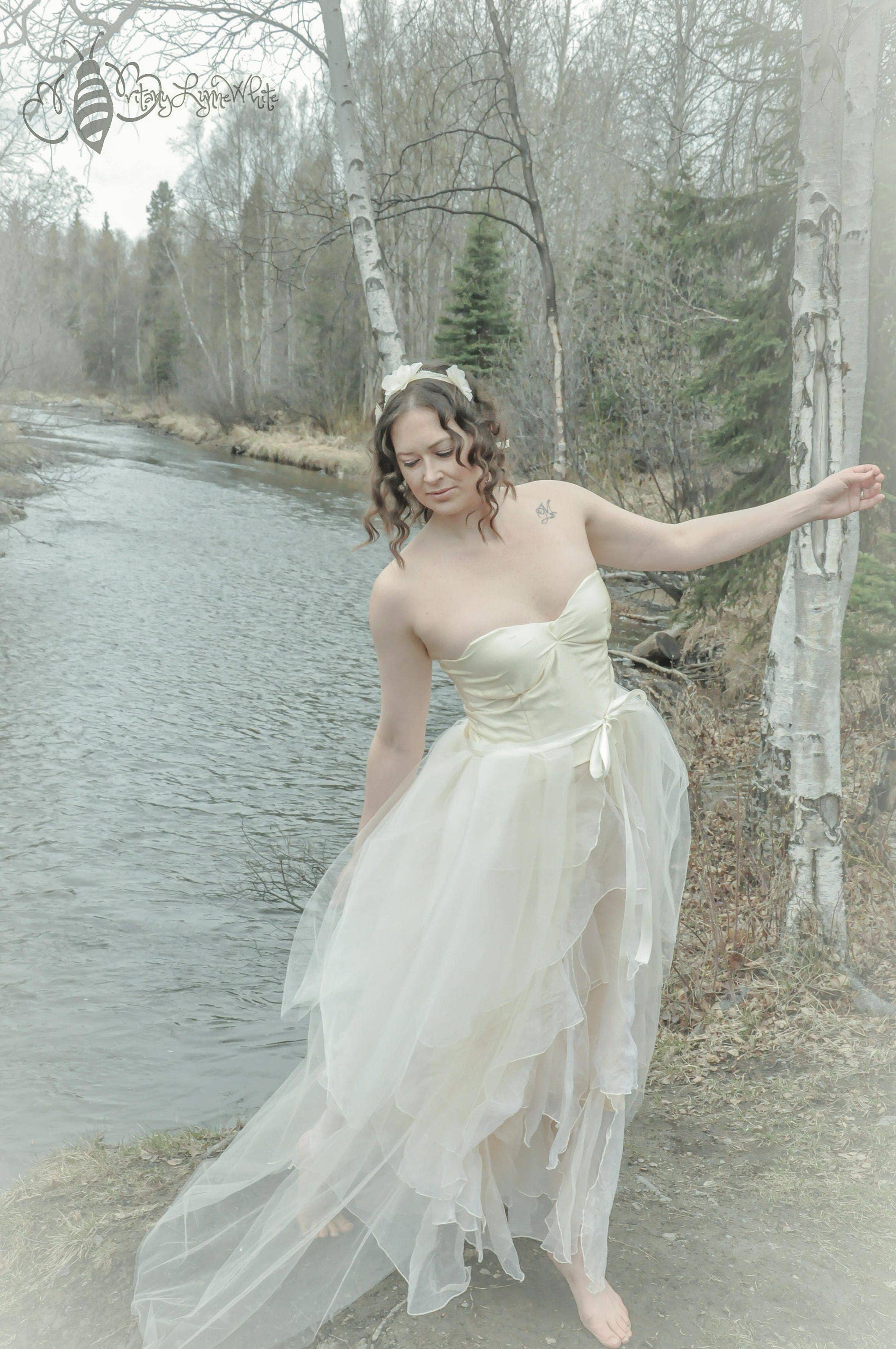 Rose Red Bridal - Wholesale Rok - Dames - Olivia tule overskirt voor trouwjurk met afneembare kapel sleep6