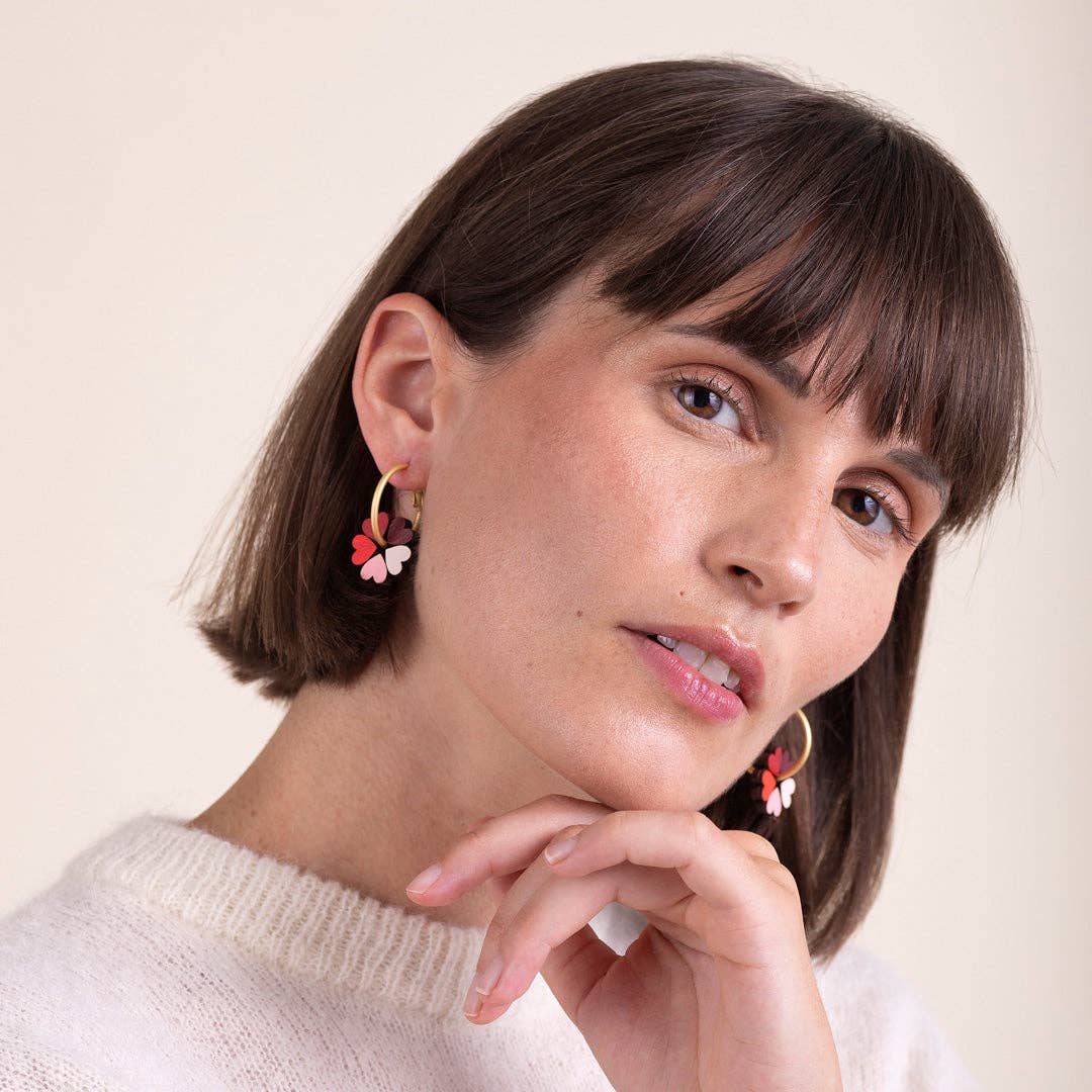 Materia Rica ☀️ - Wholesale Dangle Earrings - Queen of Hearts Earrings1