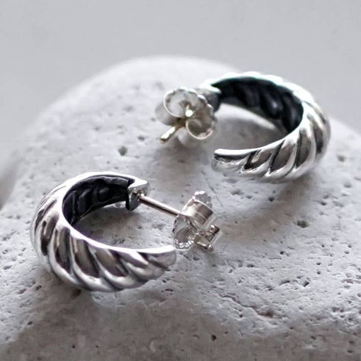 Bella Earrings for wholesale by Aquani