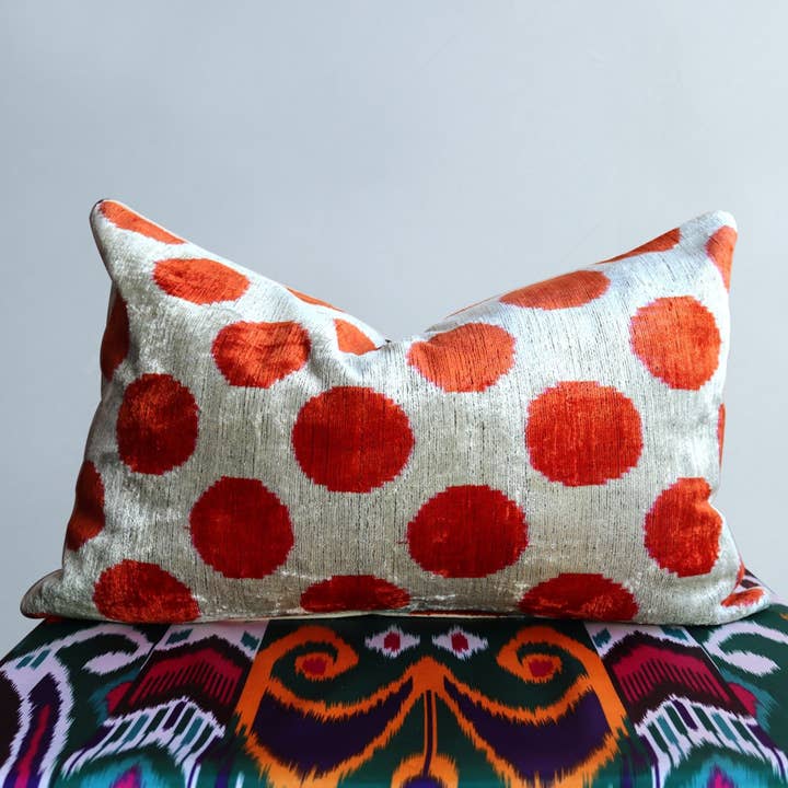 Cushion Cover Silk Velvet Ikat / Silk Ikat 40x60cm VS028 for wholesale by MIASETA