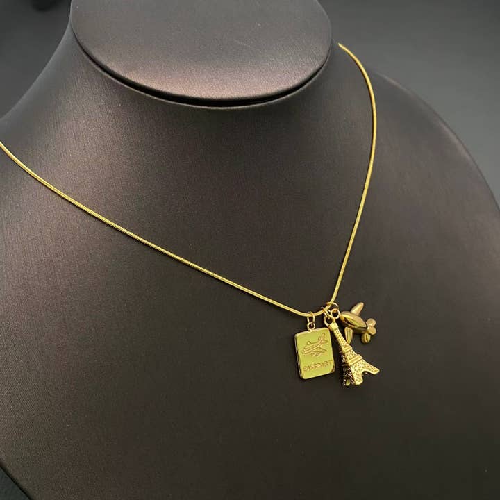 Mio Queena - Wholesale Pendant/Charm Necklace - Paris Tower & Plane charm 18K Gold Plated SS Necklace - FGS