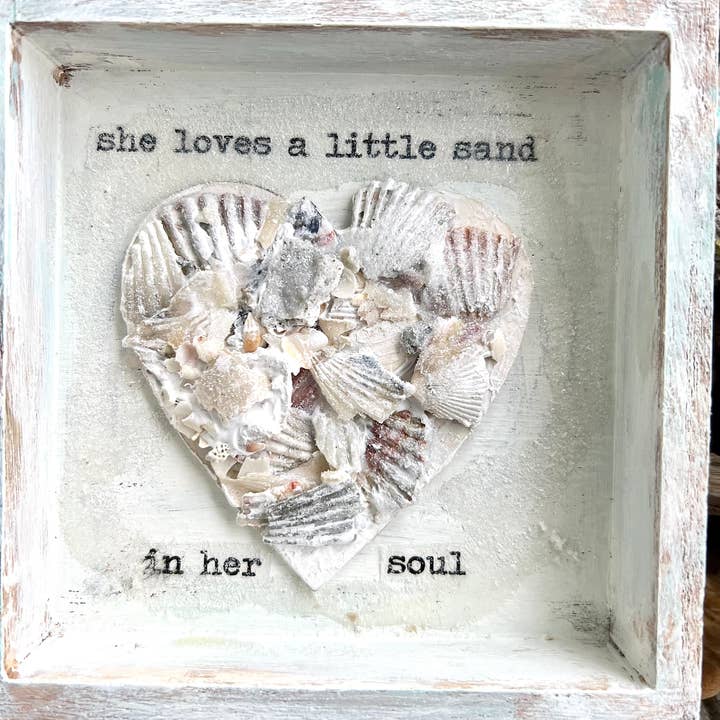 UnfiniSHEd - Wholesale Sign - Sea Shell Mosaic Heart Sign, Choose Saying,8