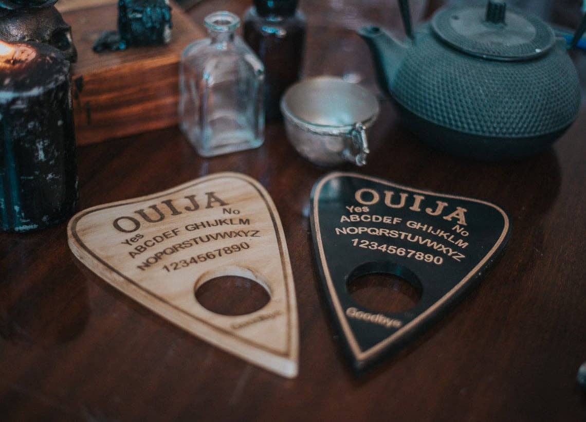 Costurero Real - Wholesale Decorative Tabletop Object - Planchette Ouija Spirit board decor Halloween Party Witch3