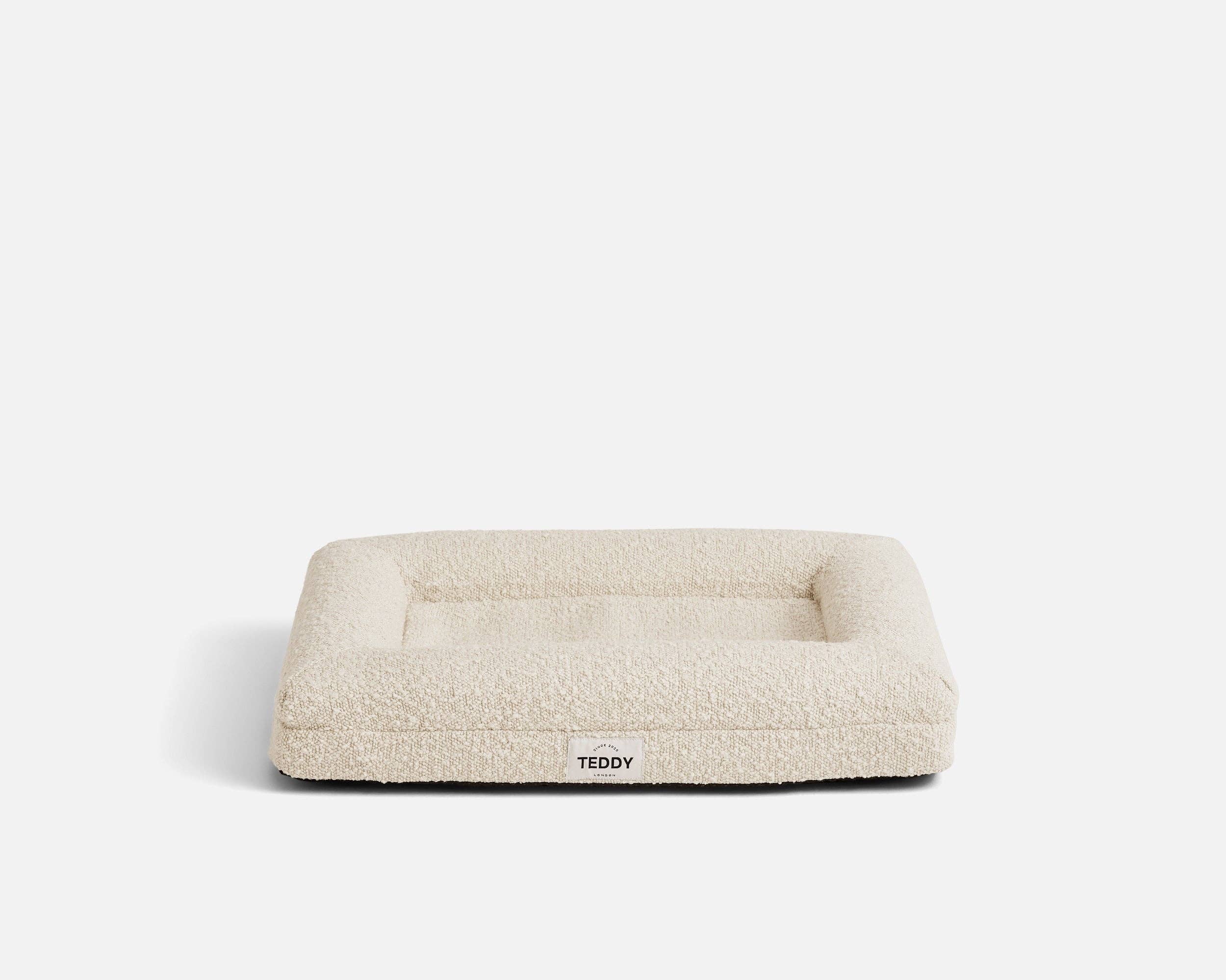 TEDDY LONDON - Wholesale Pet Bed - Dog - MINI XS BOUCLE BED WHITE1