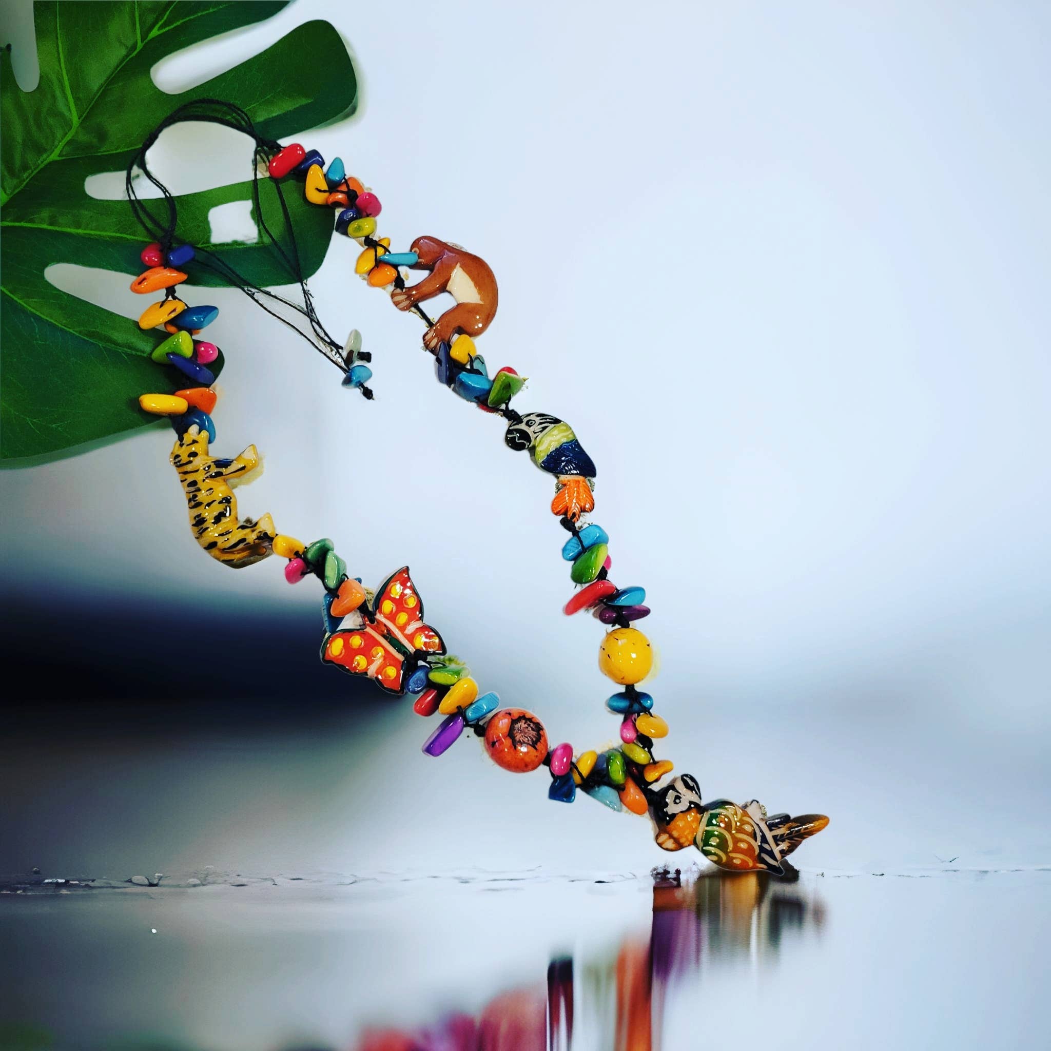 Organic jewelry by Allie – Colar pingente/pendente por atacado – Colar fauna e papagaios de selva da floresta tropical3