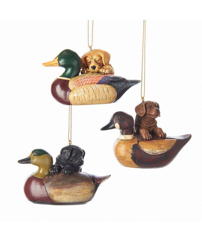 Kurt S. Adler, Inc. - Vente Lots de décorations - 3.5"EN RÉSINE CHIOT W/CANARD LEURRE ORNEMENT 3A0