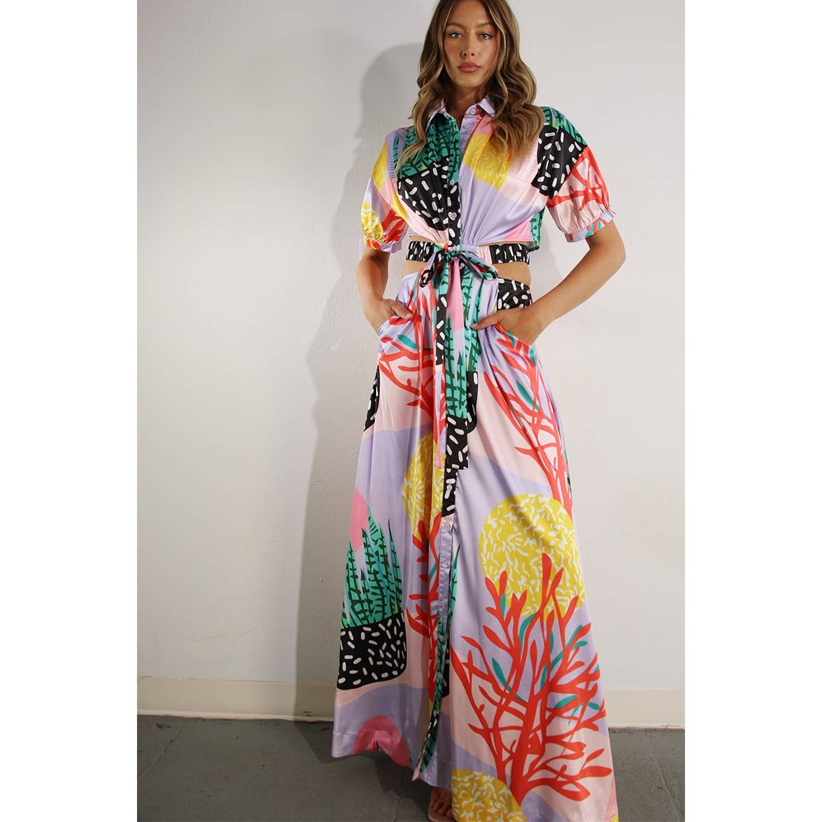 LAVENDEL MULTI TILLBAKA ÖPPEN MIDJA BAND SKJORTOR MAXI KLÄNNING för wholesale på Faire4