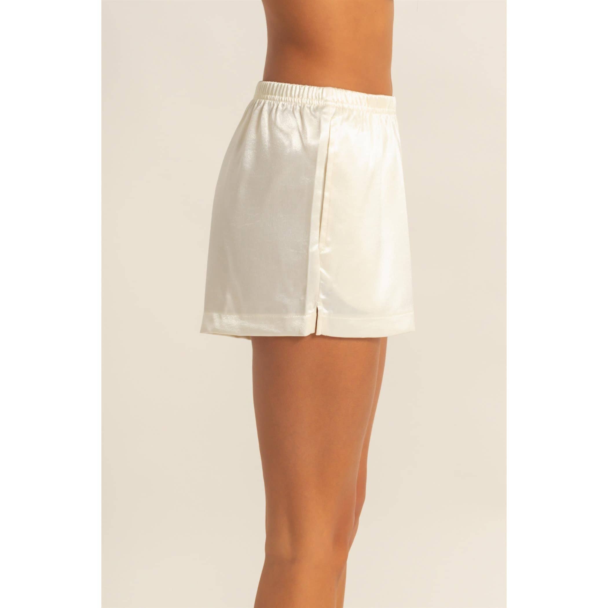 HYFVE - Wholesale Shorts - Women's - Satin Elastic Waist Shorts With Side Slit6