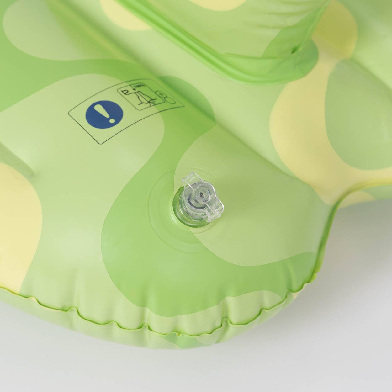 Flamingueo - Vendita all'ingrosso Accessori da spiaggia - Galleggiante per surf gonfiabile verde1