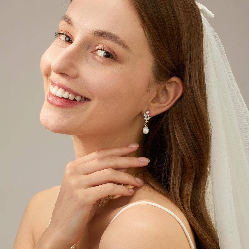 Drrtymagic - Vente Bracelets à breloques/pendentifs - Collier de perles d'eau douce avec ensemble de bijoux en perles et diamants CZ6