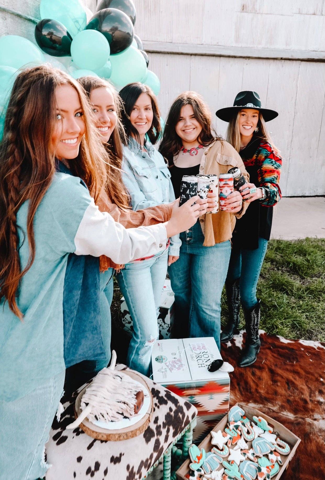 The Front Porch Label - Vendita all'ingrosso Rivestimenti per bottiglie e lattine - Black Brandin' Tall Coozie, confezione da 27