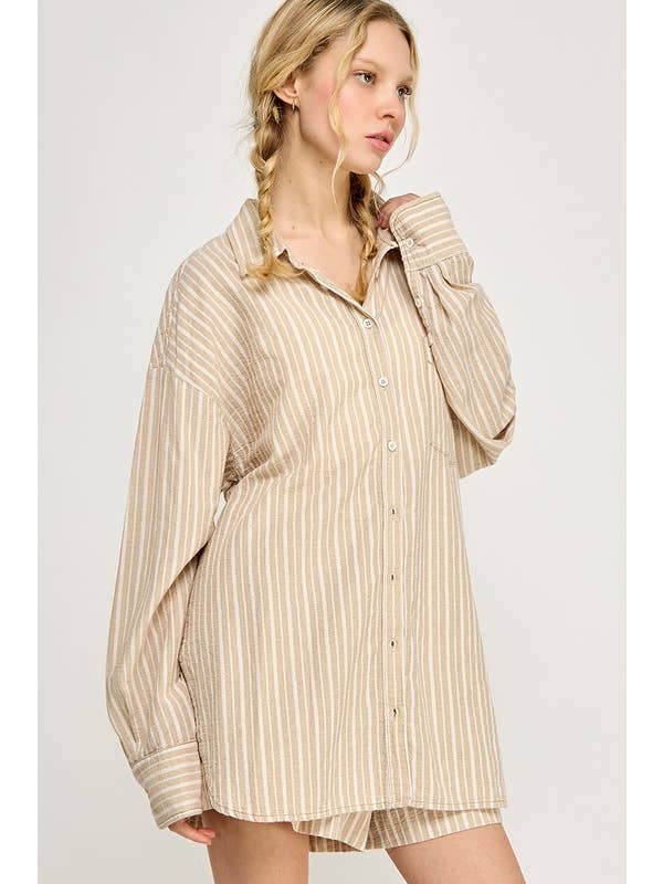 Miss Love - Wholesale Button Down Shirt - Women's - OVERSIZED CLASSIC CASUAL BUTTON DOWN SHIRT