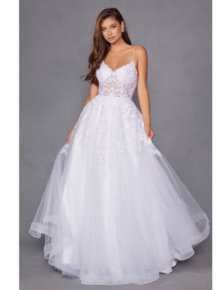 CORPETTO RICAMATO CON ABITO BIANCO APERTO SULLA SCHIENA per la vendita all'ingrosso da parte di Juliet