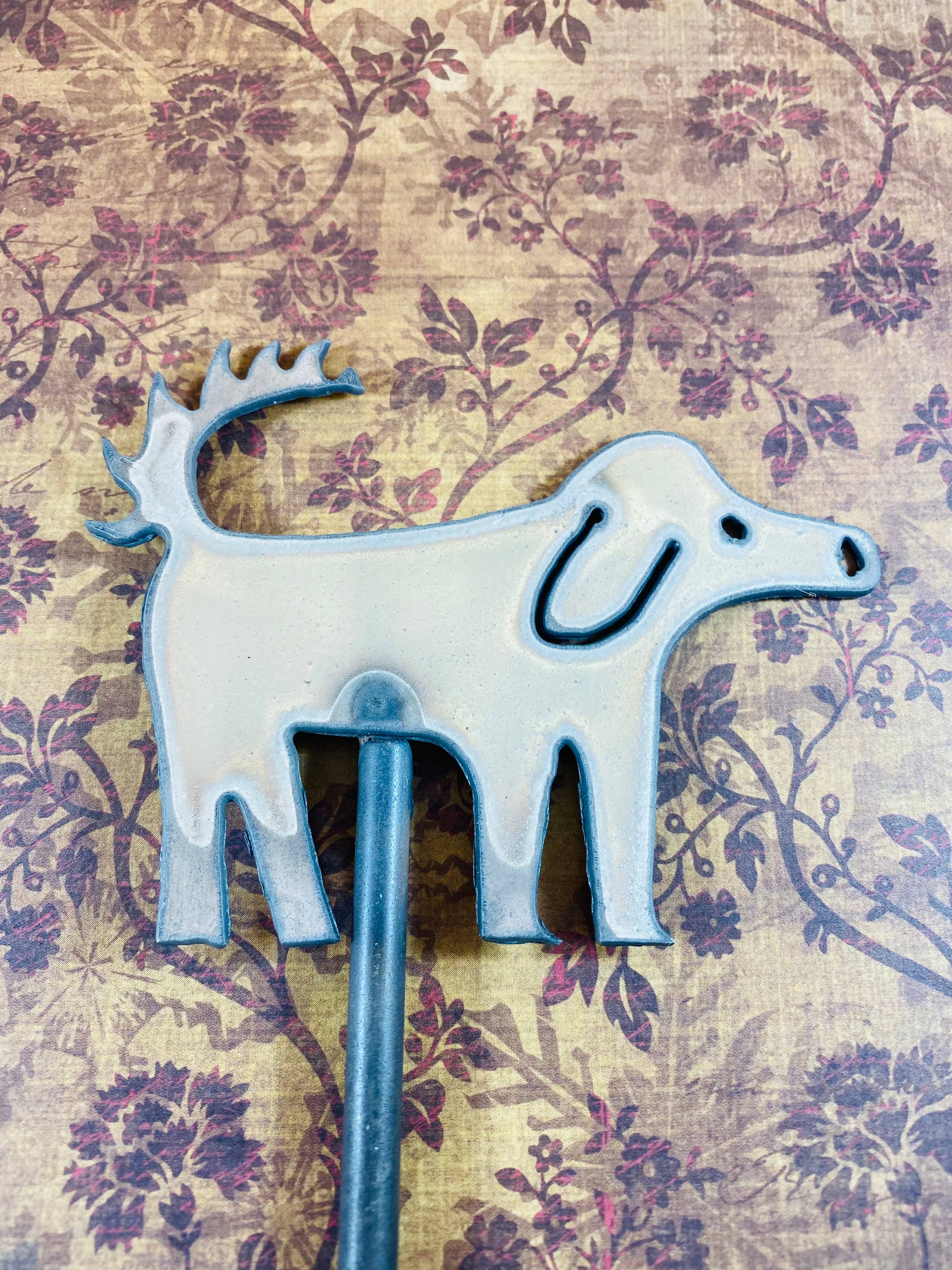 Iron Jewel – wholesale Garden/lawn stake – Dog lawn stake plant stake pet gifts pet accessories garden3