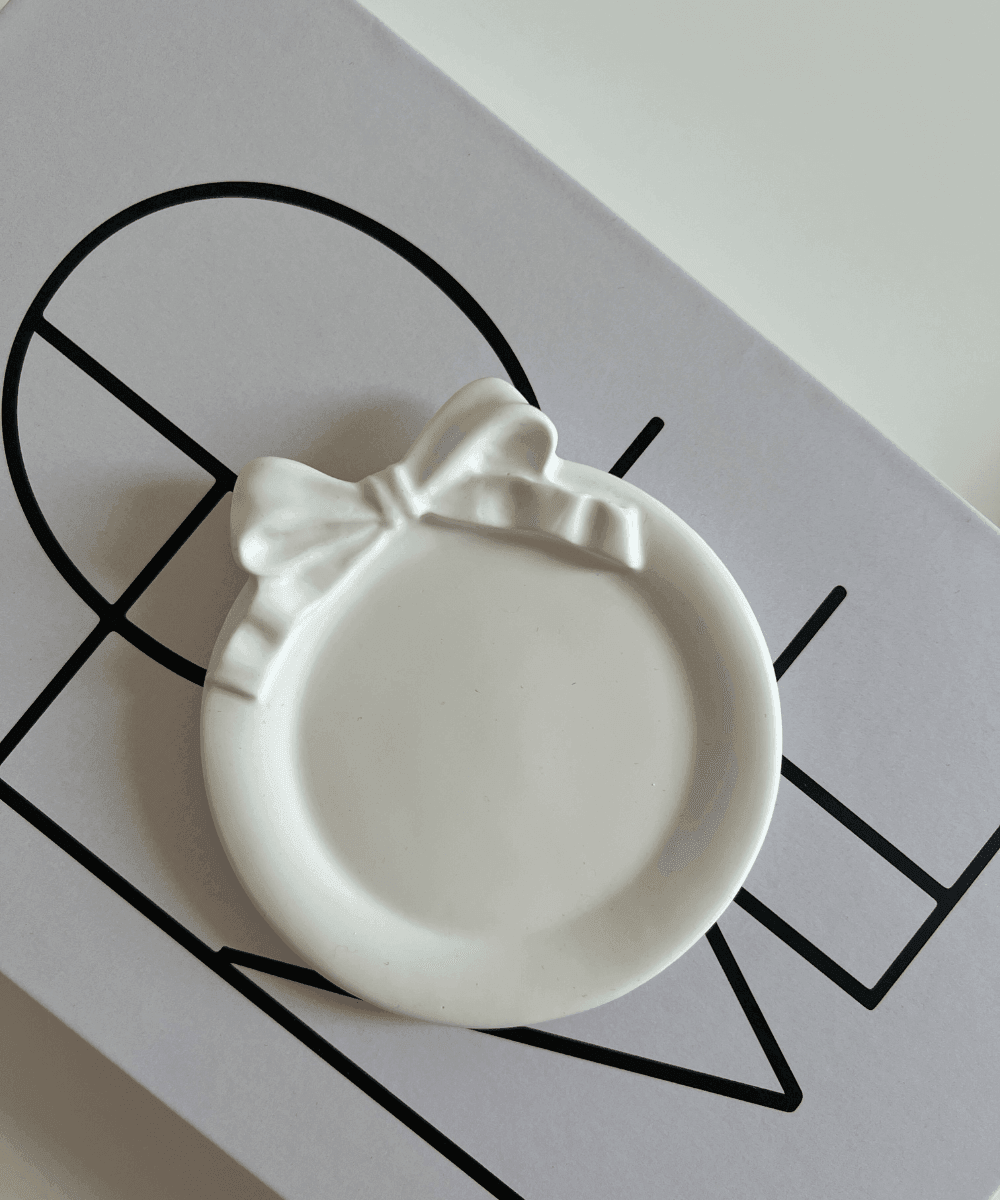 Razzo Studio – wholesale Jewellery dish – Bow Dish4