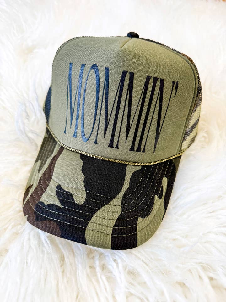 Mommin' Trucker Hat for wholesale by Hart and Hollow