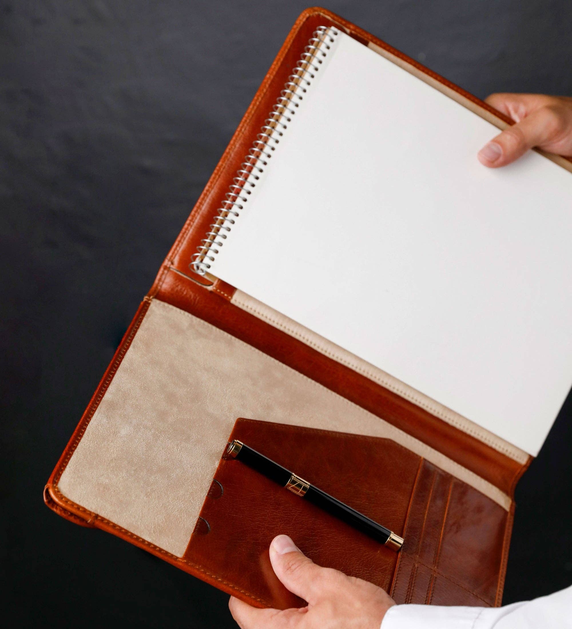 Time Resistance - Vente Classeurs - Porte-documents en cuir - L'Être aimé25