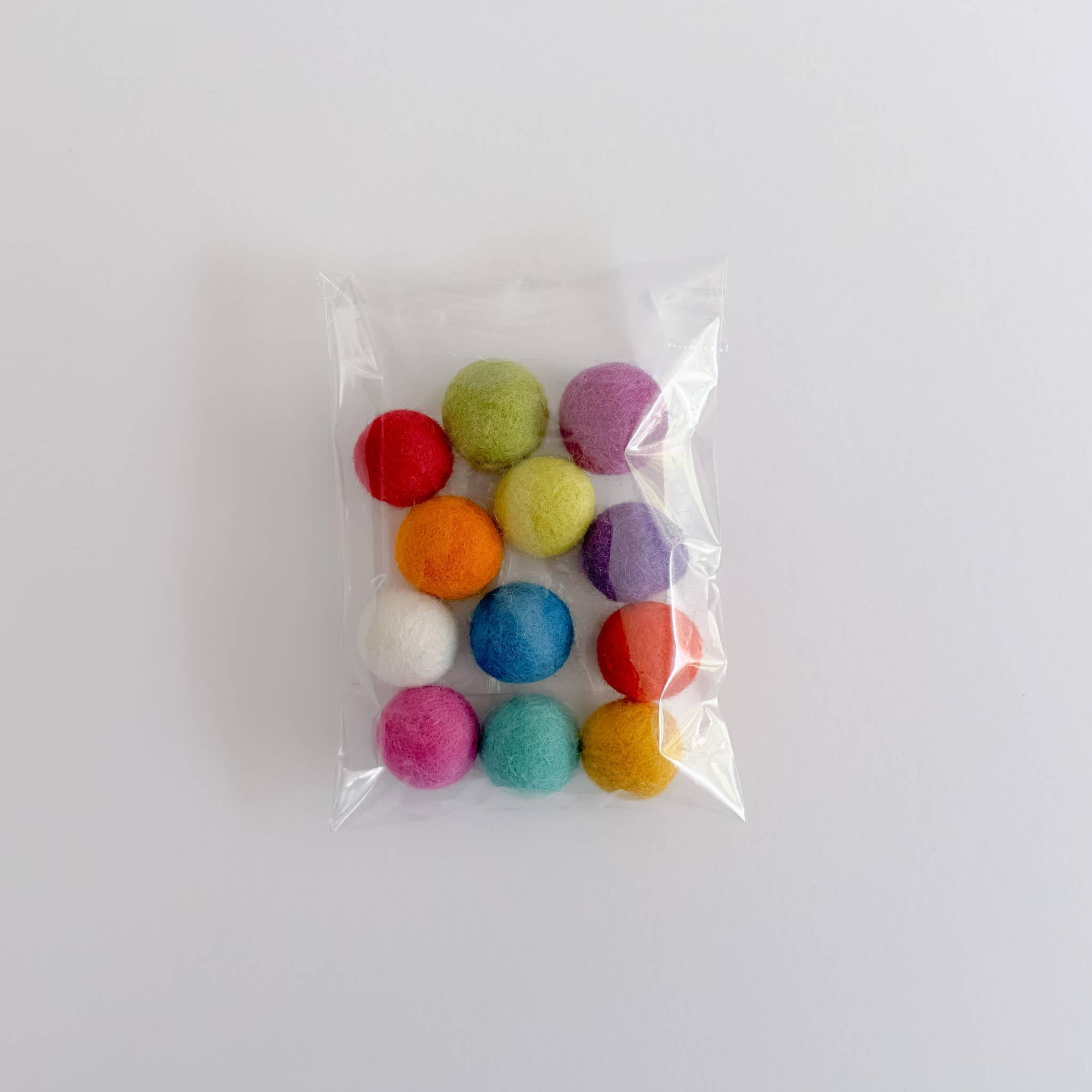 Hello Maypole - Wholesale DIY Craft Kit - Kids - 12 Felt Balls - Brights Slingshot Refill - Crafts1