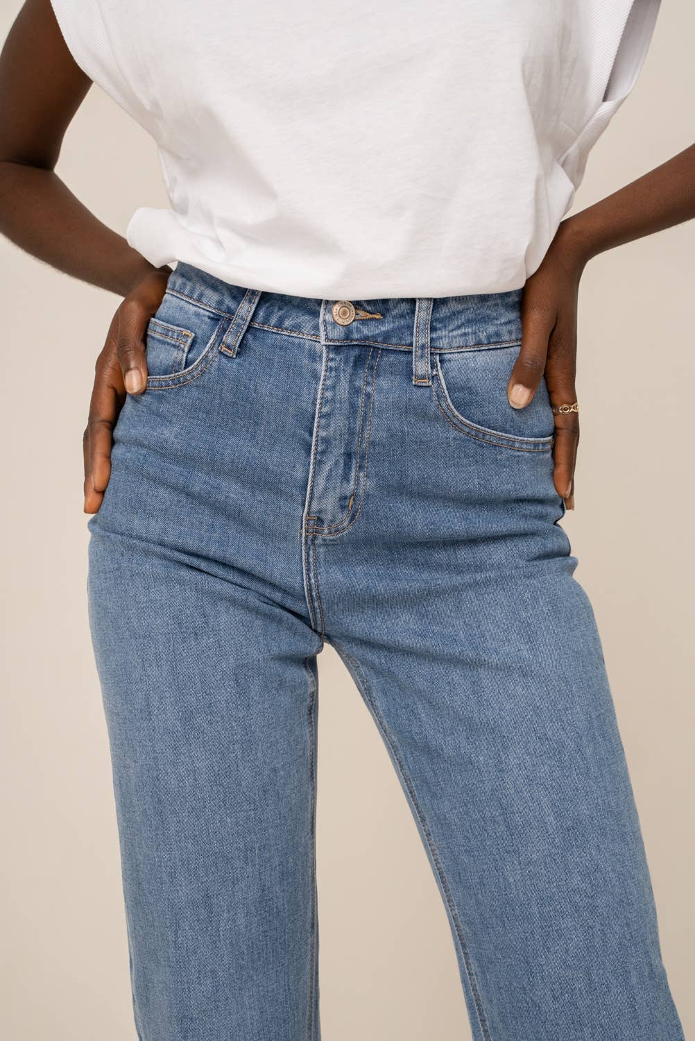 Oraije Paris – Großhandel Jeans – Damen – Solange gerade geschnittene Jeans30