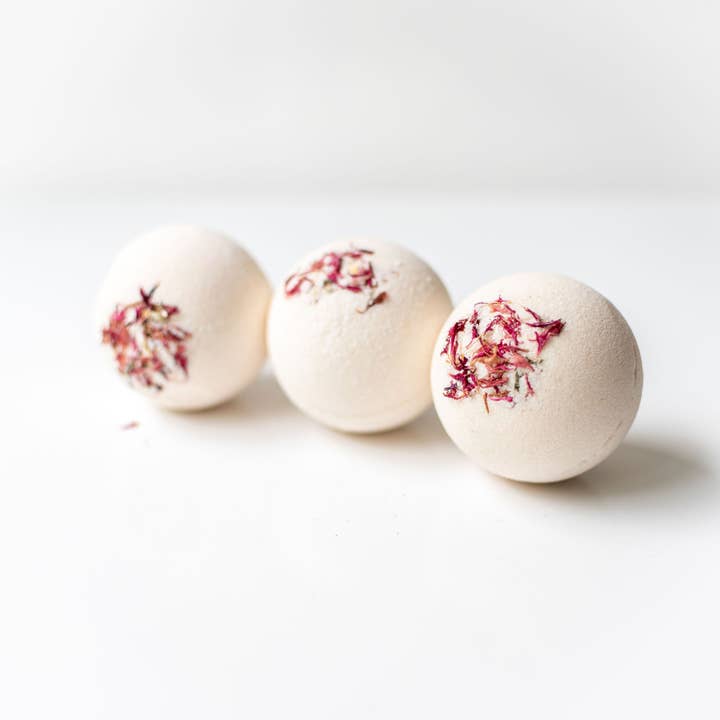 The Willow Tree Co - Wholesale Bath Bomb/Fizz - A Thousand Kisses — Cocoa Butter + Milk Bath Bomb2
